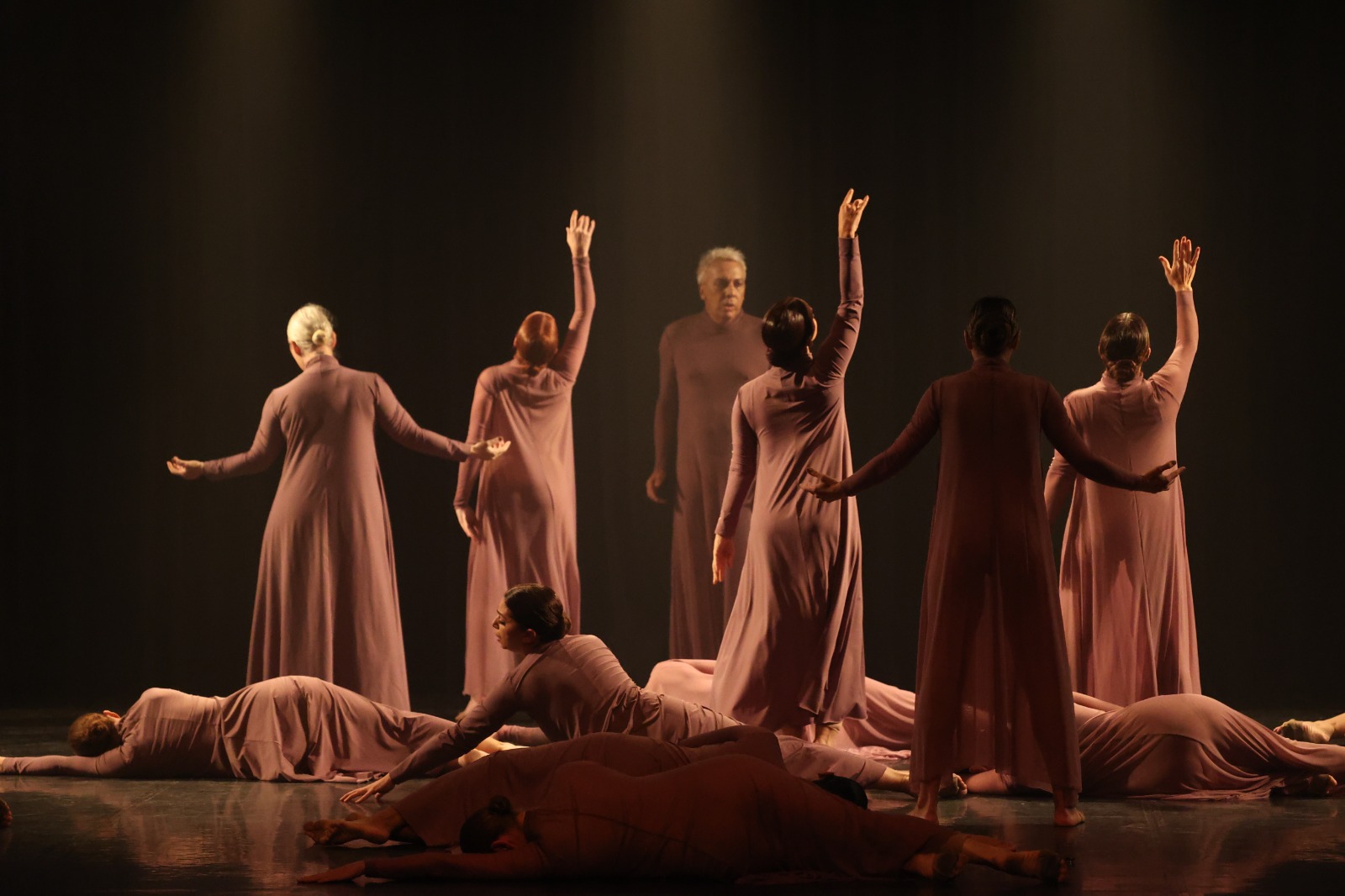 Linguagem Coreográfica — Quartier Latin